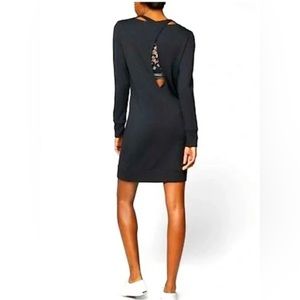 Athleta Nirvana Go-To Dress Long Sleeve Back Cut Out Size Small